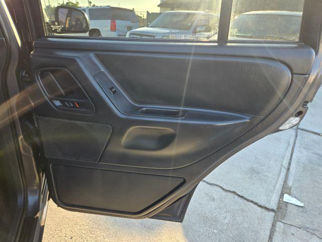 used 2004 Jeep Grand Cherokee car, priced at $4,999