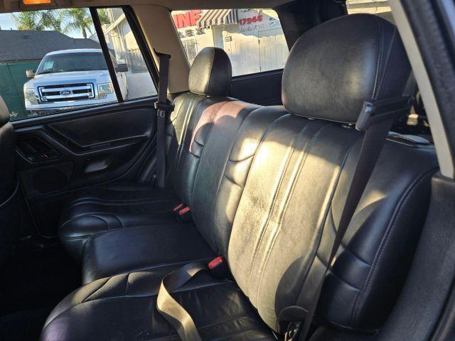 used 2004 Jeep Grand Cherokee car, priced at $4,999
