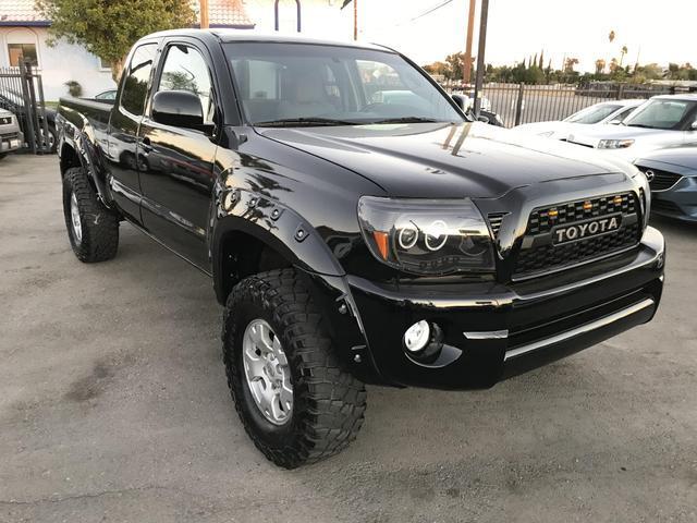 used 2007 Toyota Tacoma car, priced at $14,995