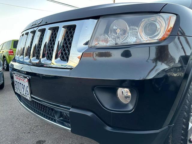 used 2011 Jeep Grand Cherokee car, priced at $12,995