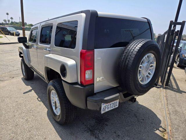 used 2008 Hummer H3 car, priced at $8,750