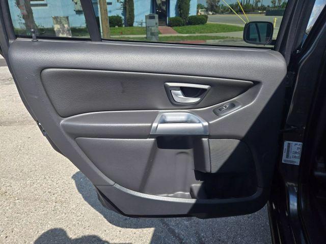used 2006 Volvo XC90 car, priced at $5,995