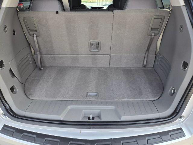 used 2015 Chevrolet Traverse car, priced at $9,995