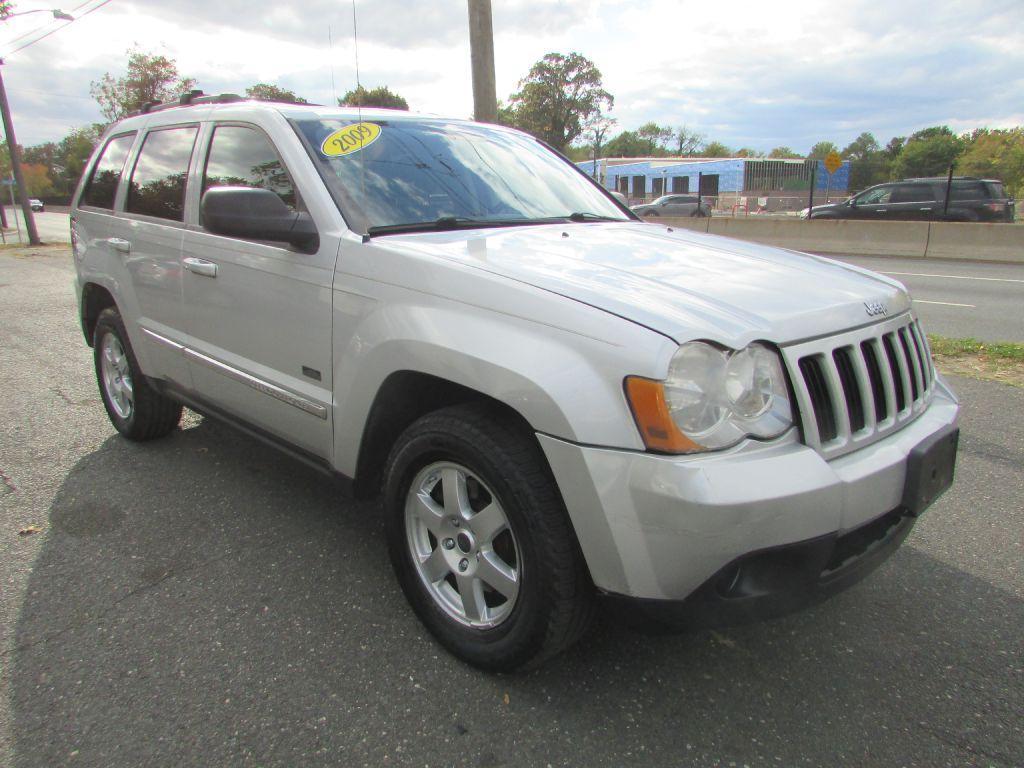 used 2009 Jeep Grand Cherokee car, priced at $5,295