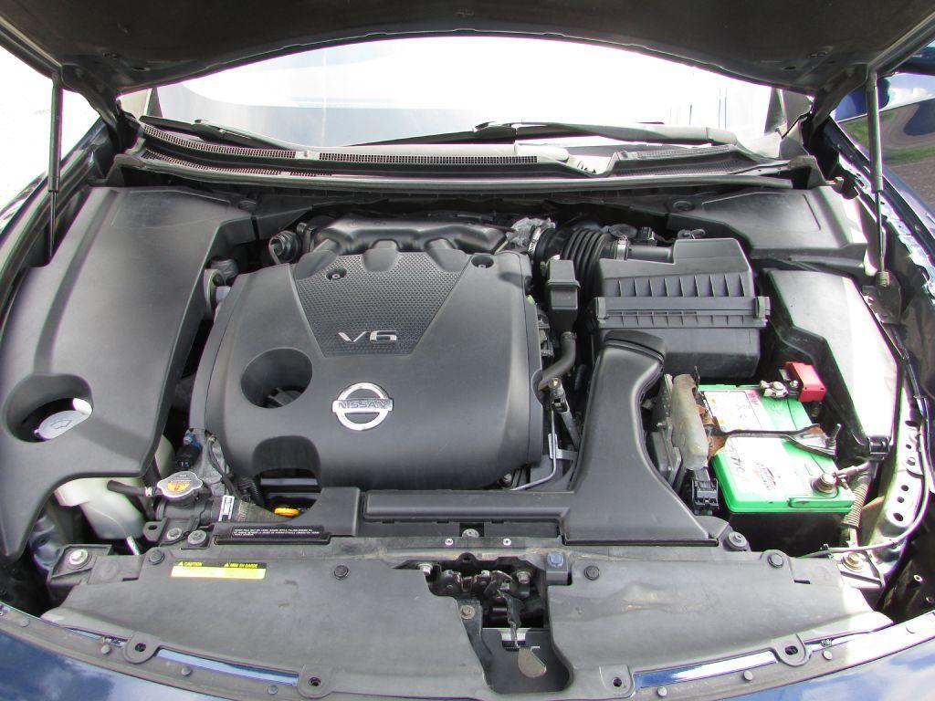 used 2013 Nissan Maxima car, priced at $9,995