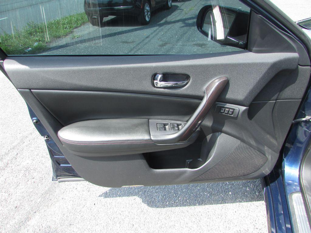used 2013 Nissan Maxima car, priced at $9,995