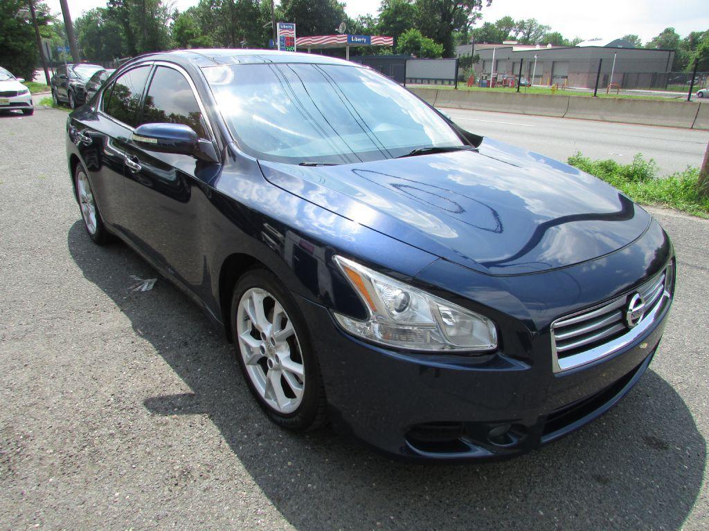 used 2013 Nissan Maxima car, priced at $9,995