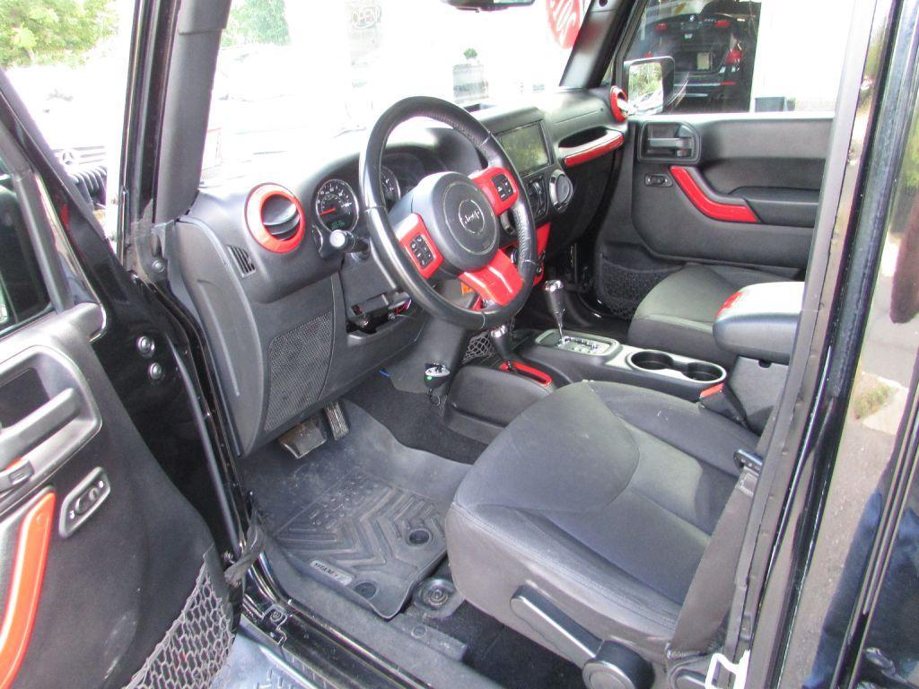 used 2015 Jeep Wrangler Unlimited car, priced at $14,995