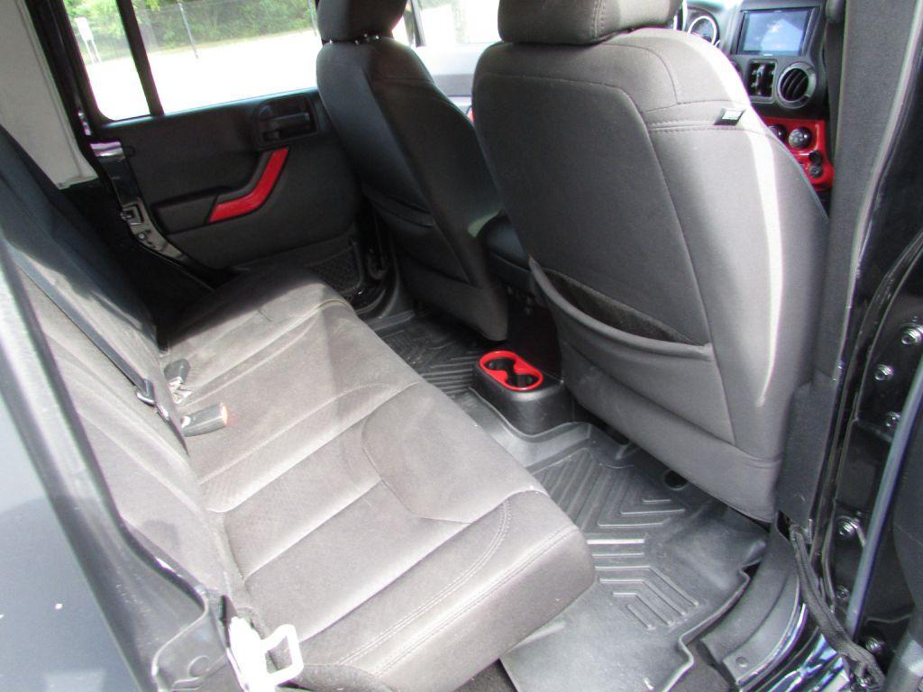 used 2015 Jeep Wrangler Unlimited car, priced at $14,995