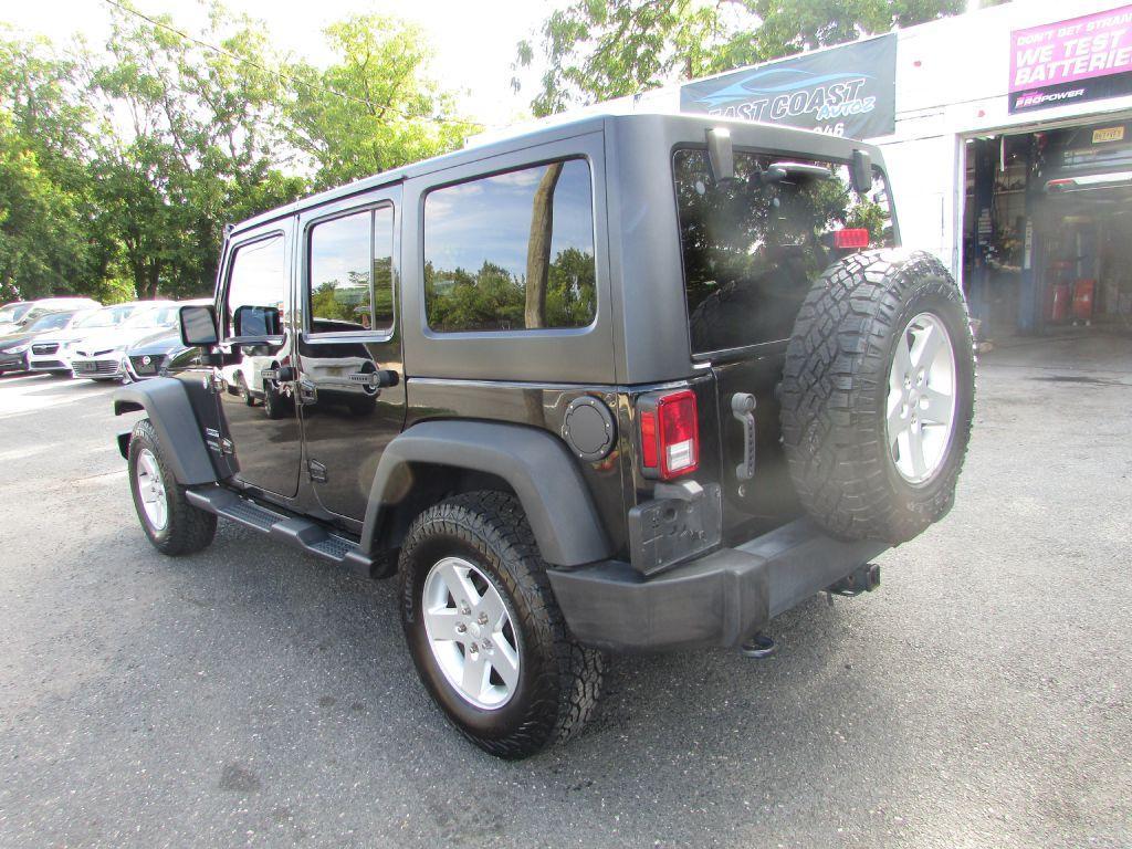 used 2015 Jeep Wrangler Unlimited car, priced at $14,995