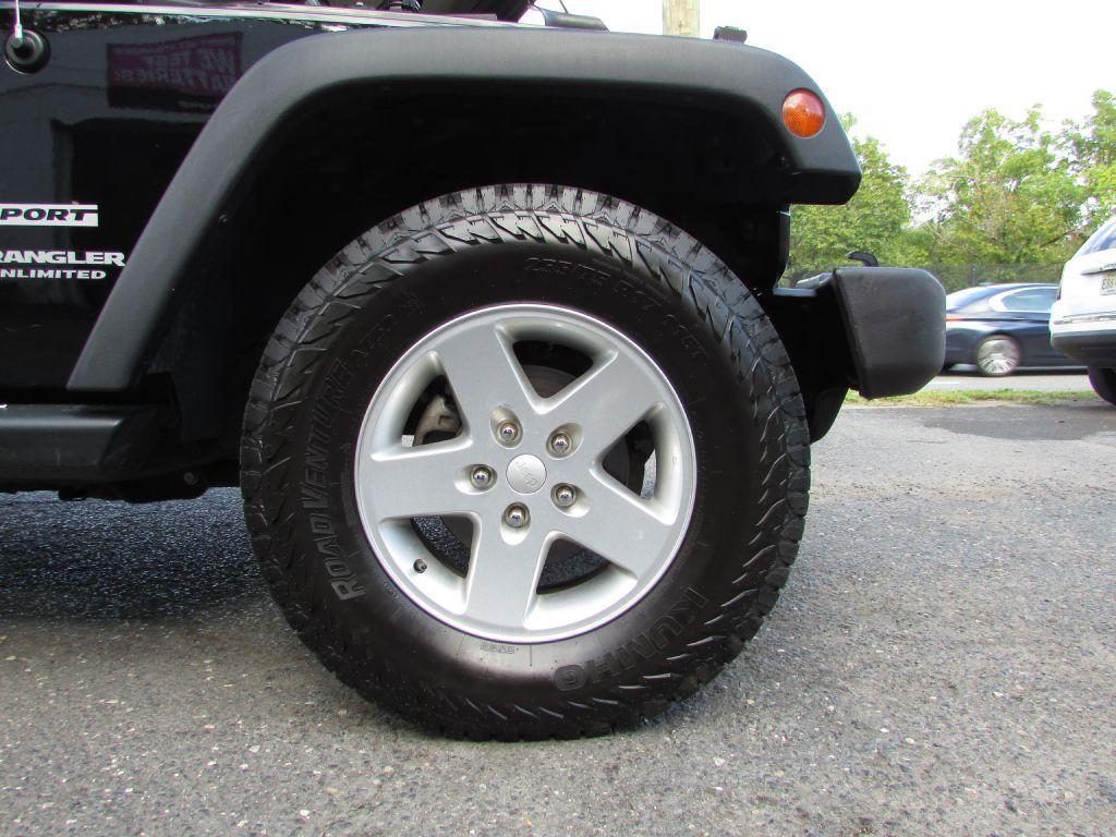 used 2015 Jeep Wrangler Unlimited car, priced at $14,995