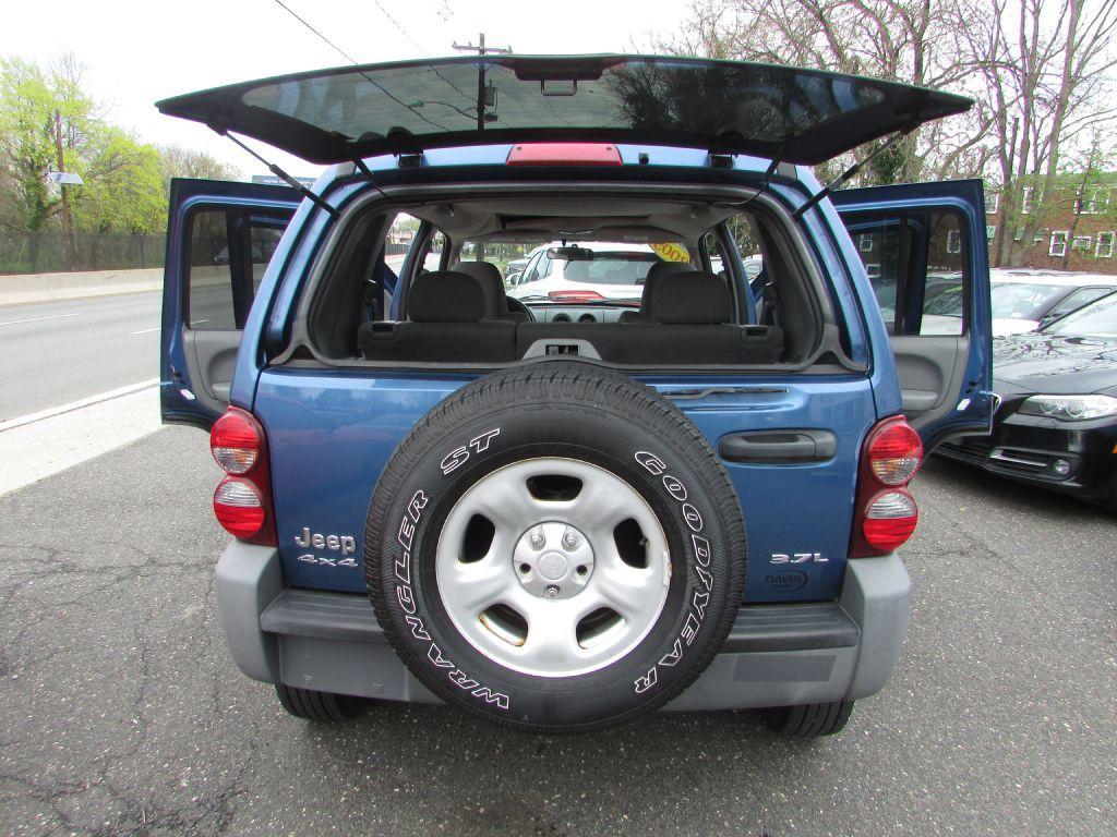 used 2005 Jeep Liberty car, priced at $5,995