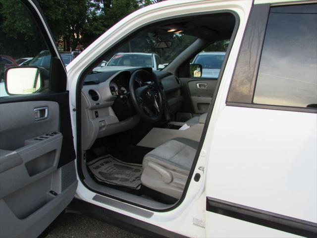 used 2013 Honda Pilot car, priced at $11,495