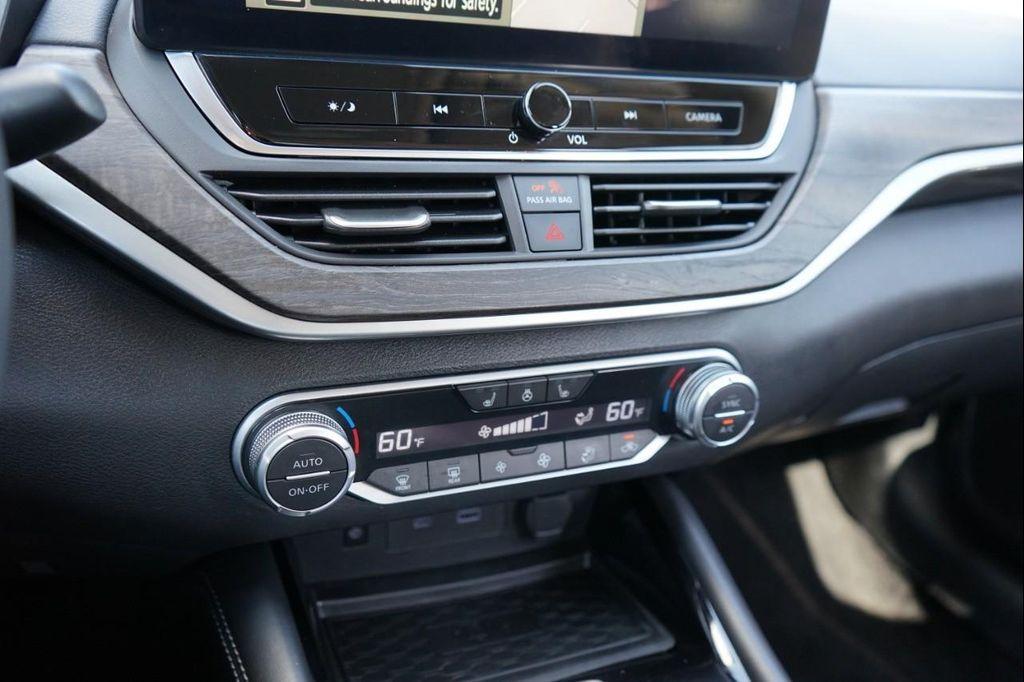 used 2024 Nissan Altima car, priced at $25,406