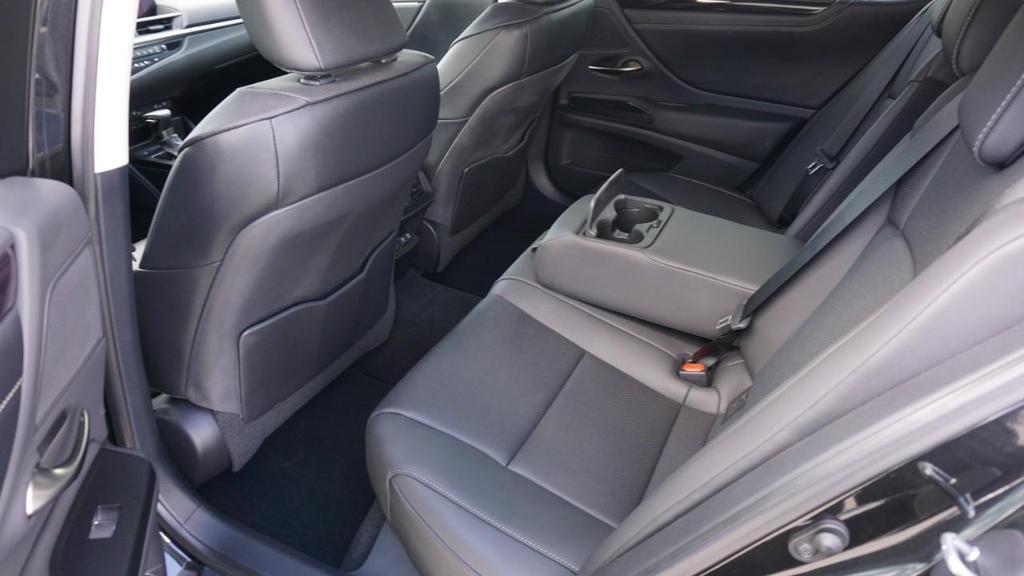 used 2021 Lexus ES 350 car, priced at $34,557