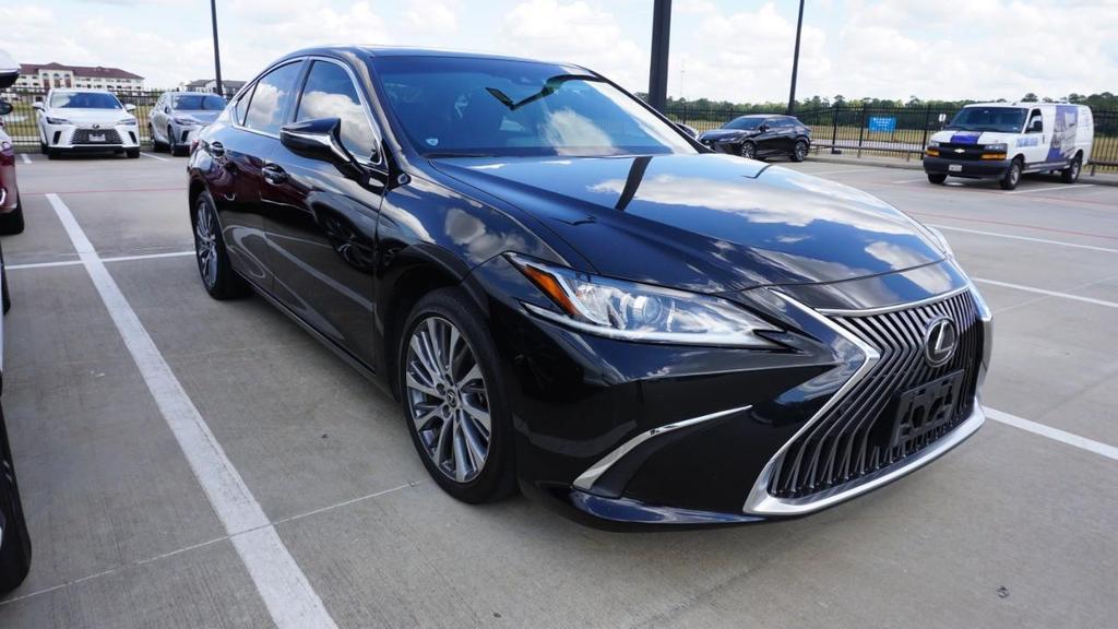 used 2021 Lexus ES 350 car, priced at $34,557