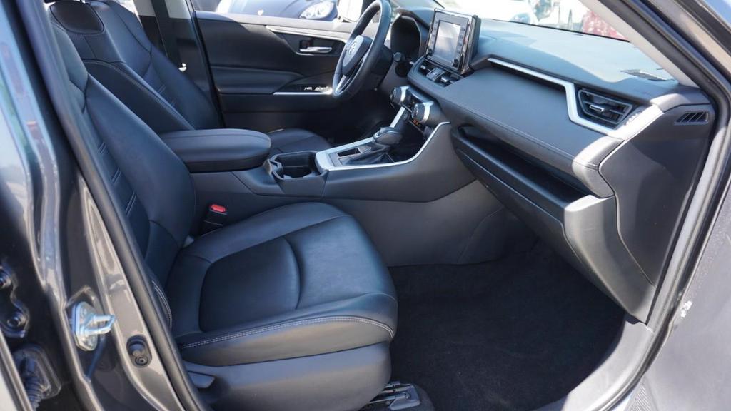 used 2019 Toyota RAV4 car, priced at $20,950