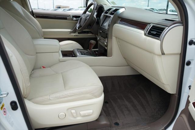 used 2016 Lexus GX 460 car, priced at $29,777
