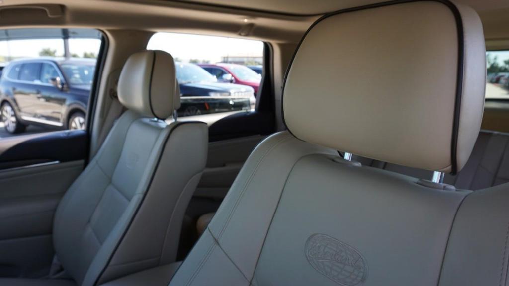 used 2017 Jeep Grand Cherokee car, priced at $15,900