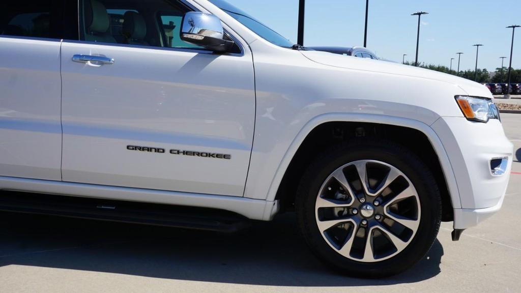 used 2017 Jeep Grand Cherokee car, priced at $16,403