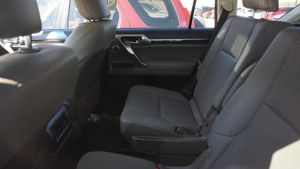 used 2022 Lexus GX 460 car, priced at $45,900