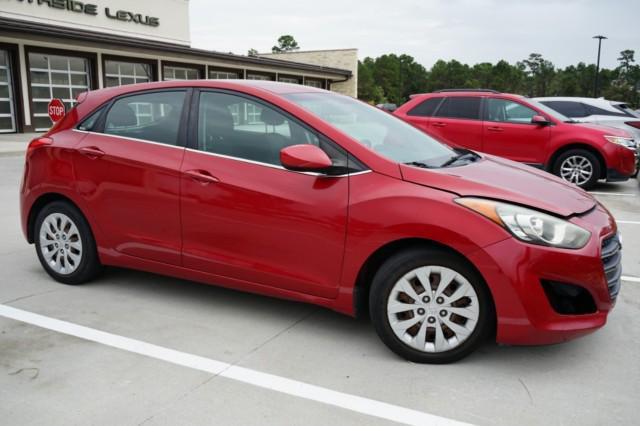 used 2017 Hyundai Elantra GT car