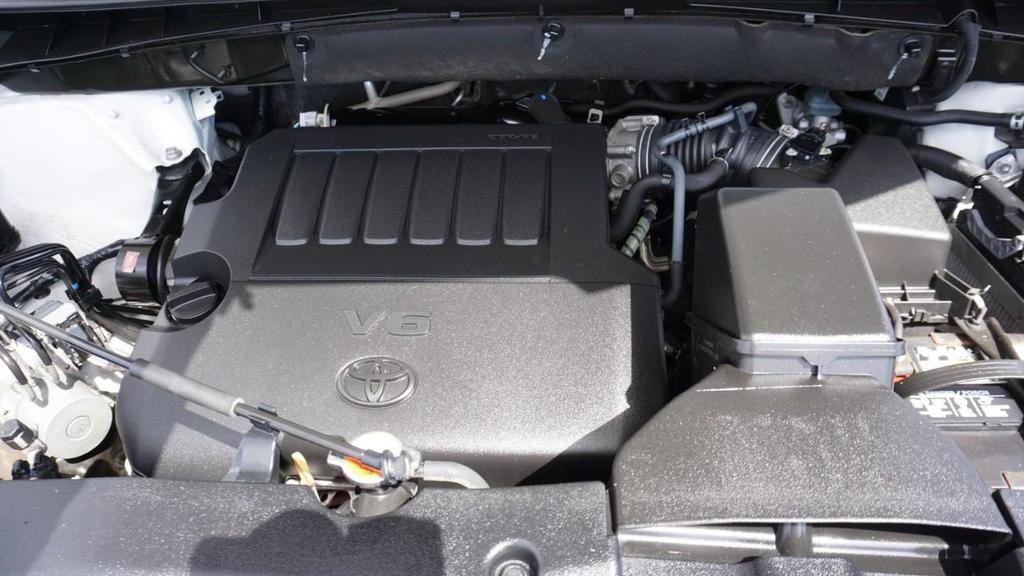 used 2016 Toyota Highlander car, priced at $18,300