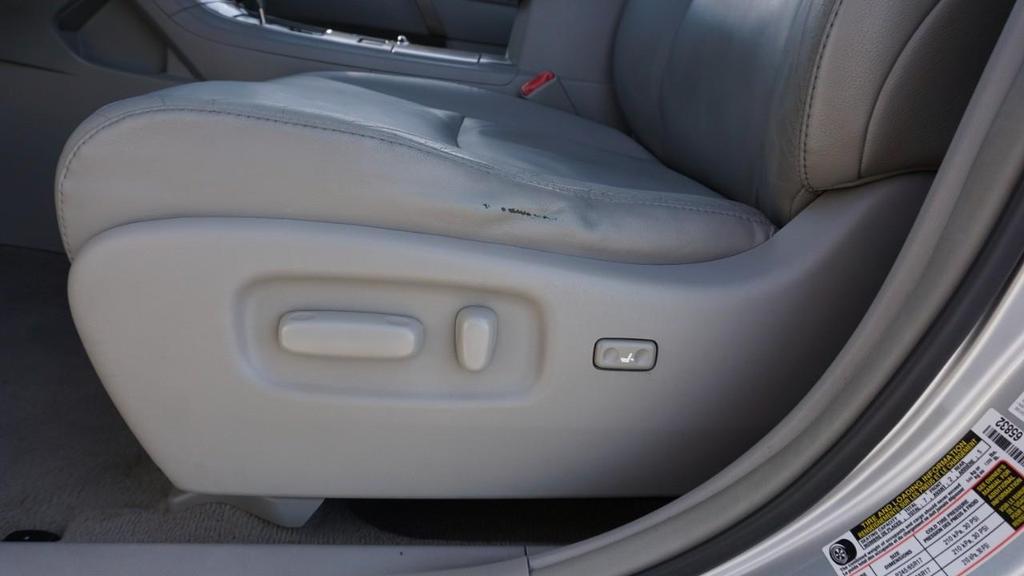 used 2010 Toyota Highlander car, priced at $9,950