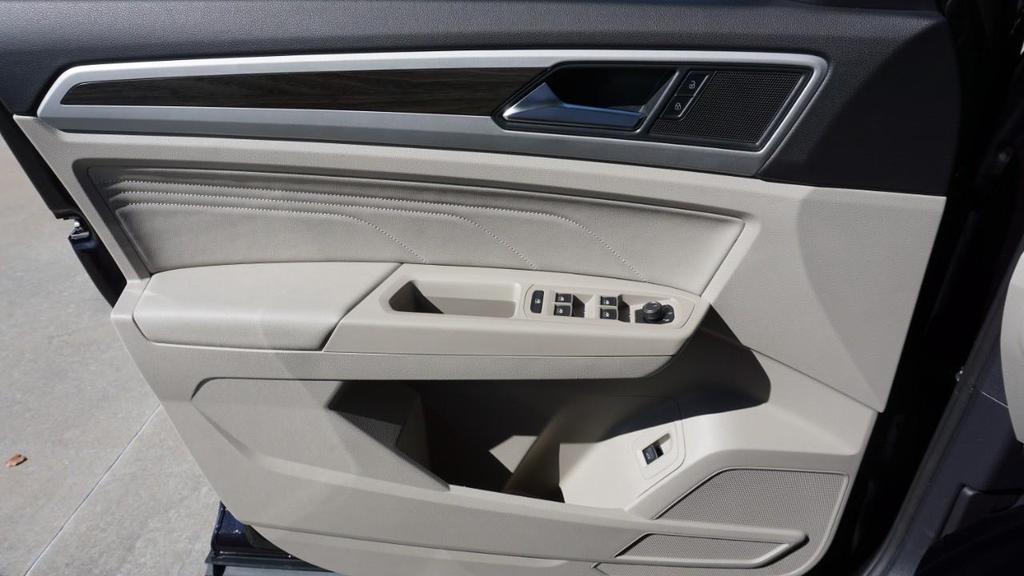 used 2021 Volkswagen Atlas car, priced at $22,290