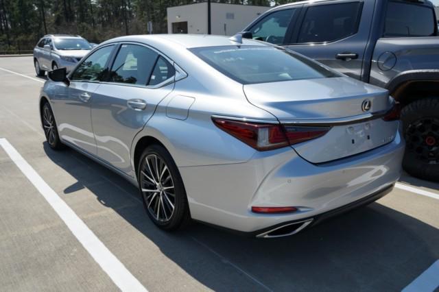 used 2024 Lexus ES 350 car, priced at $43,900