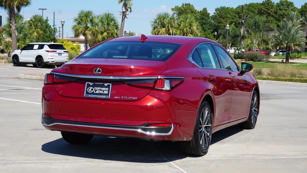 used 2024 Lexus ES 250 car, priced at $41,500
