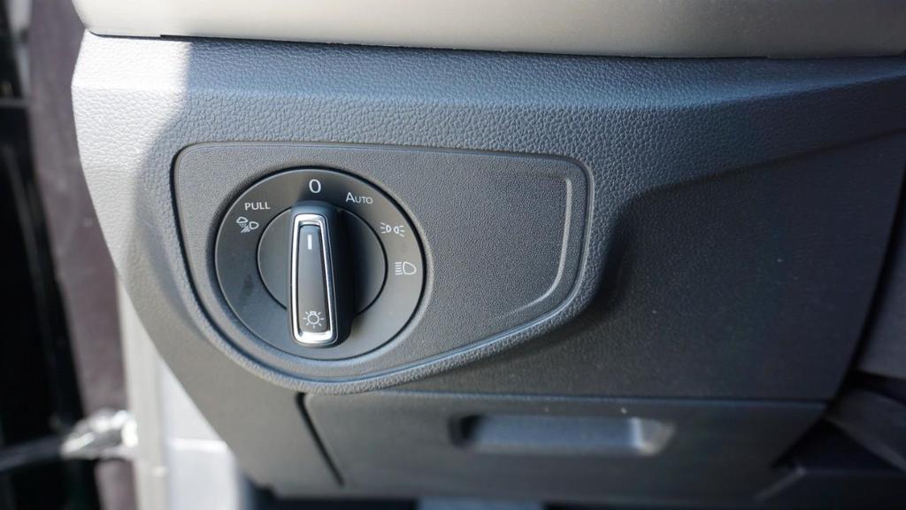 used 2023 Volkswagen Atlas car, priced at $24,988