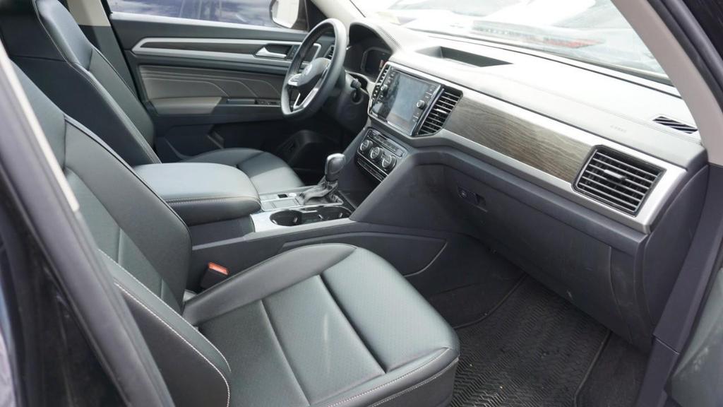 used 2023 Volkswagen Atlas car, priced at $24,988