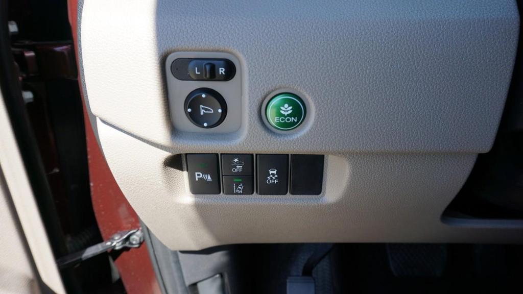 used 2020 Honda Pilot car, priced at $25,500