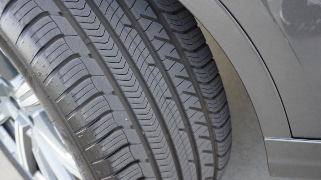 used 2018 Audi Q7 car, priced at $18,404