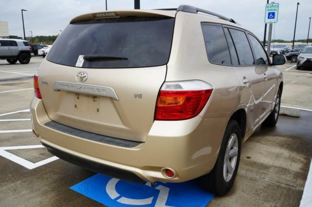 used 2008 Toyota Highlander car, priced at $11,239