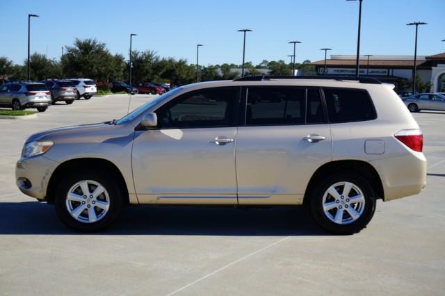 used 2008 Toyota Highlander car, priced at $11,239