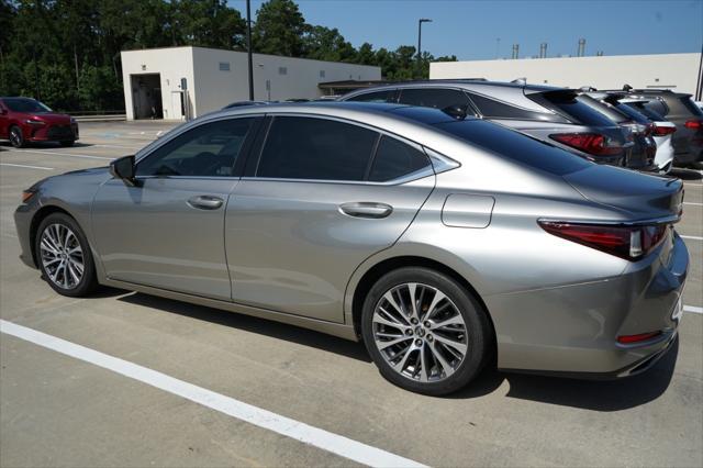 used 2019 Lexus ES 350 car, priced at $26,926