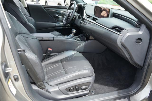 used 2019 Lexus ES 350 car, priced at $24,900