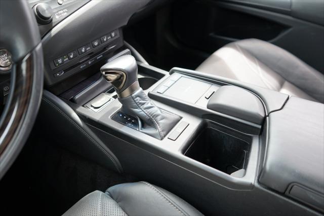 used 2019 Lexus ES 350 car, priced at $24,900