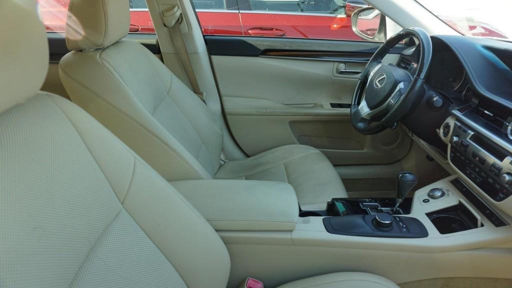 used 2014 Lexus ES 350 car, priced at $15,925