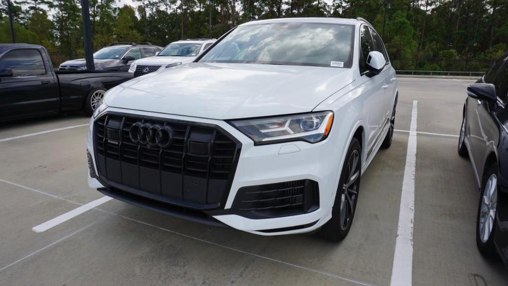used 2021 Audi Q7 car, priced at $28,950