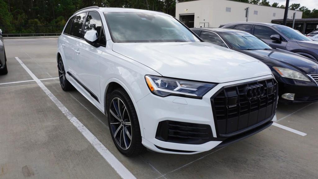 used 2021 Audi Q7 car, priced at $28,950