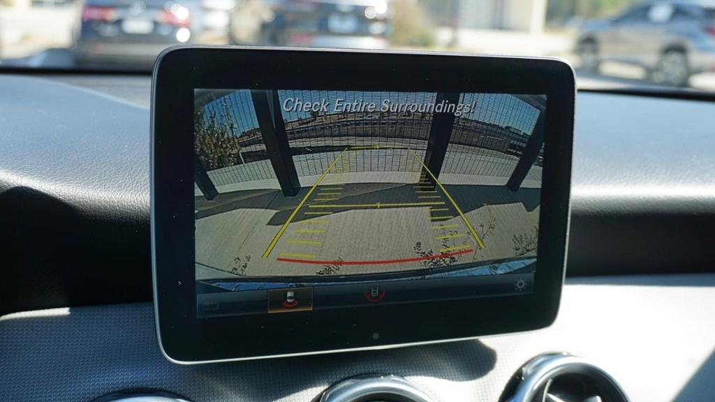 used 2018 Mercedes-Benz GLA 250 car, priced at $15,632