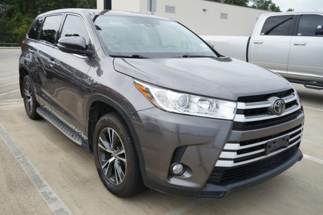 used 2017 Toyota Highlander car, priced at $24,600