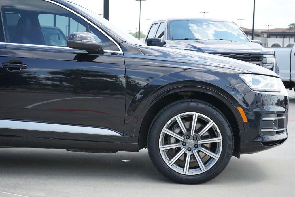 used 2018 Audi Q7 car, priced at $18,500