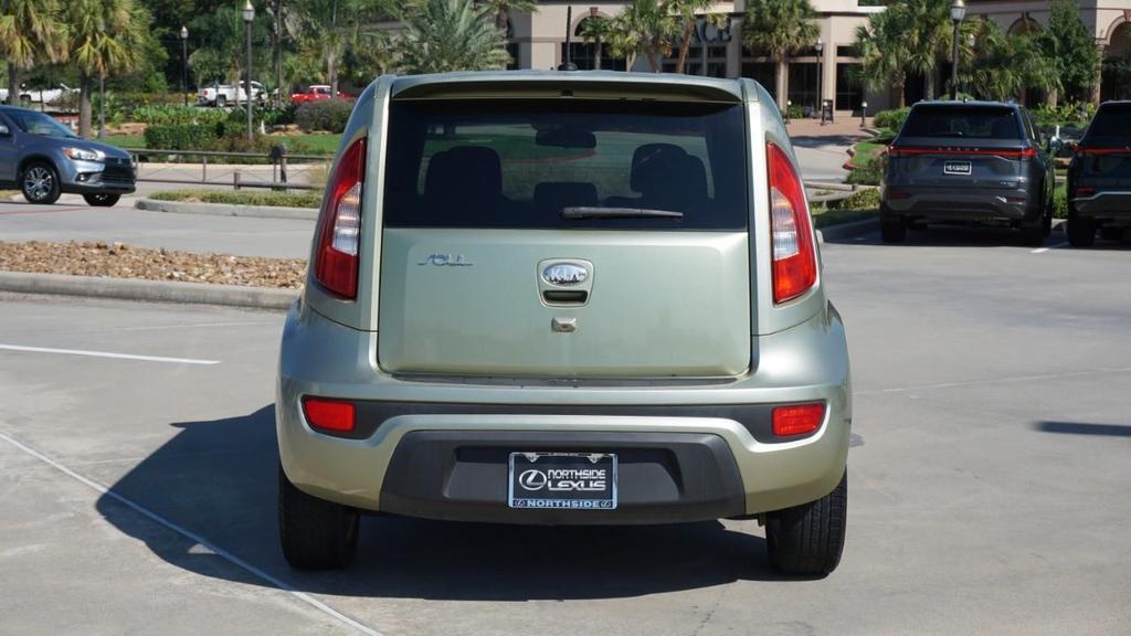 used 2013 Kia Soul car, priced at $5,900