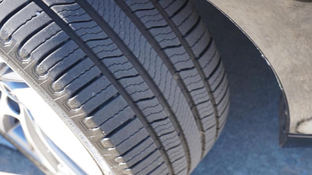 used 2021 Lexus ES 300h car, priced at $31,065