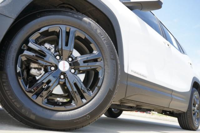 used 2023 GMC Terrain car, priced at $24,318