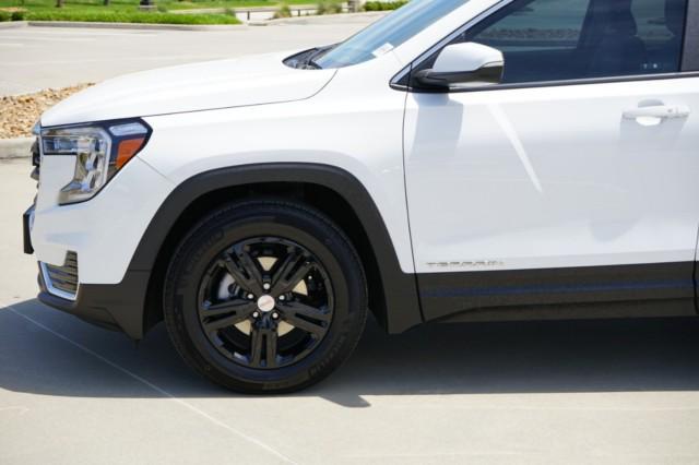 used 2023 GMC Terrain car, priced at $24,318